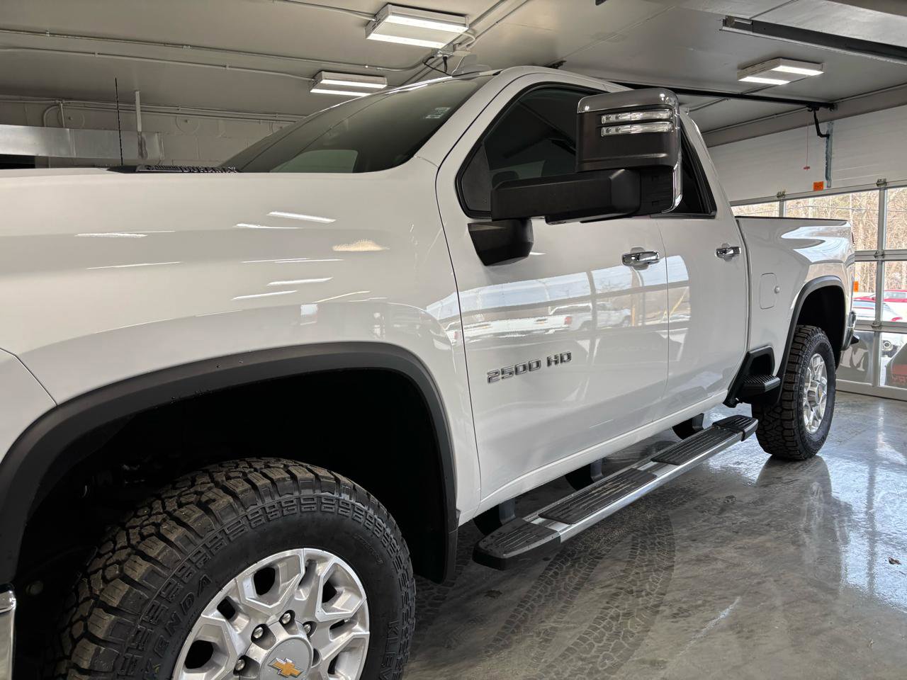 Used 2022 Chevrolet Silverado 2500 LTZ w/ Safety Package image 5