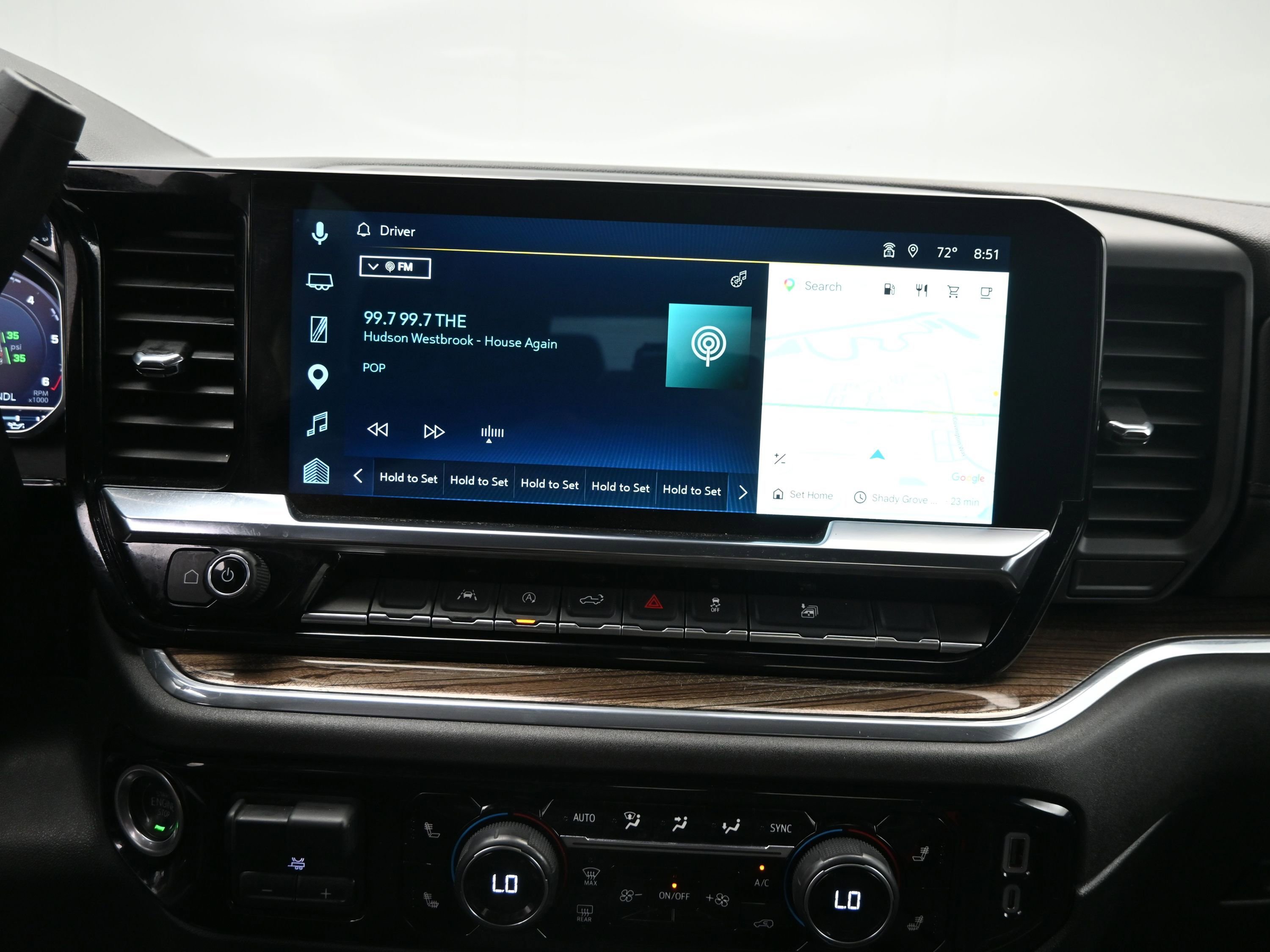 Used 2025 Chevrolet Silverado 1500 LT image 12