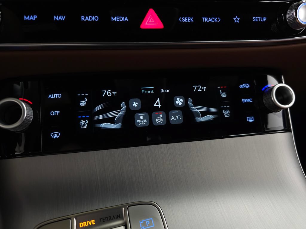 New 2027 Genesis Electrified GV70 Prestige AWD/4WD image 29