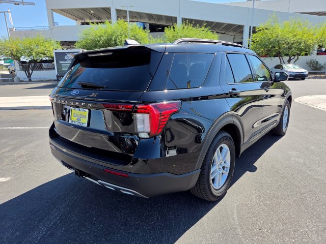 New 2026 Ford Explorer Active w/ Active Comfort Package RWD image 4