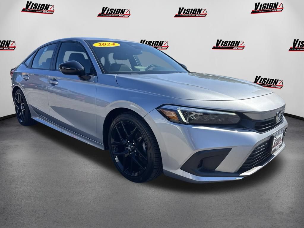 Used 2024 Honda Civic Sport image 3