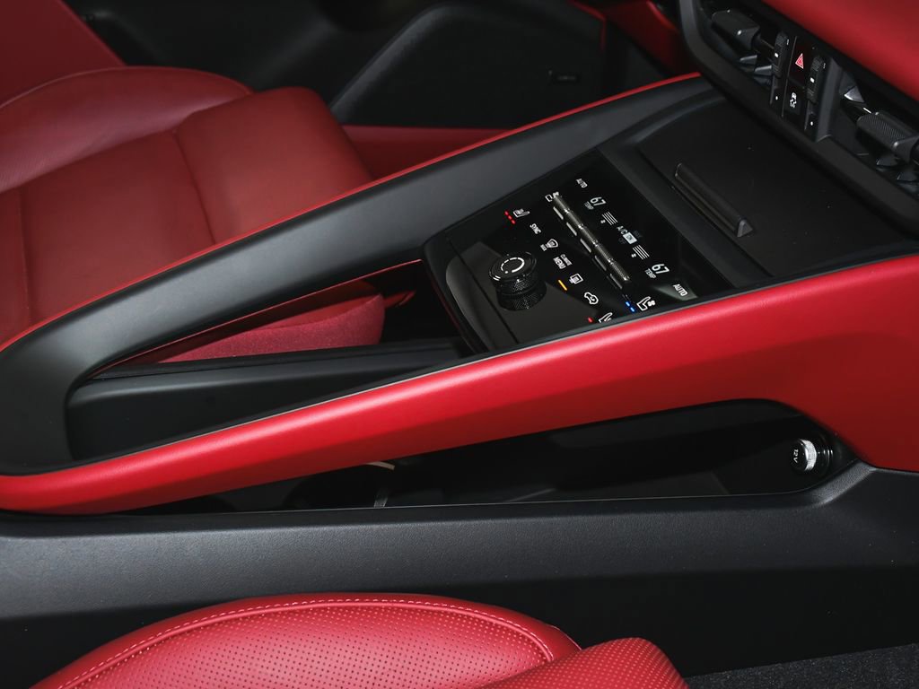 Used 2025 Porsche Macan 4 Electric AWD/4WD image 58