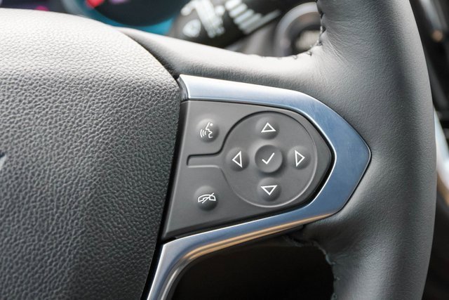 Used 2022 Chevrolet Traverse RS image 32