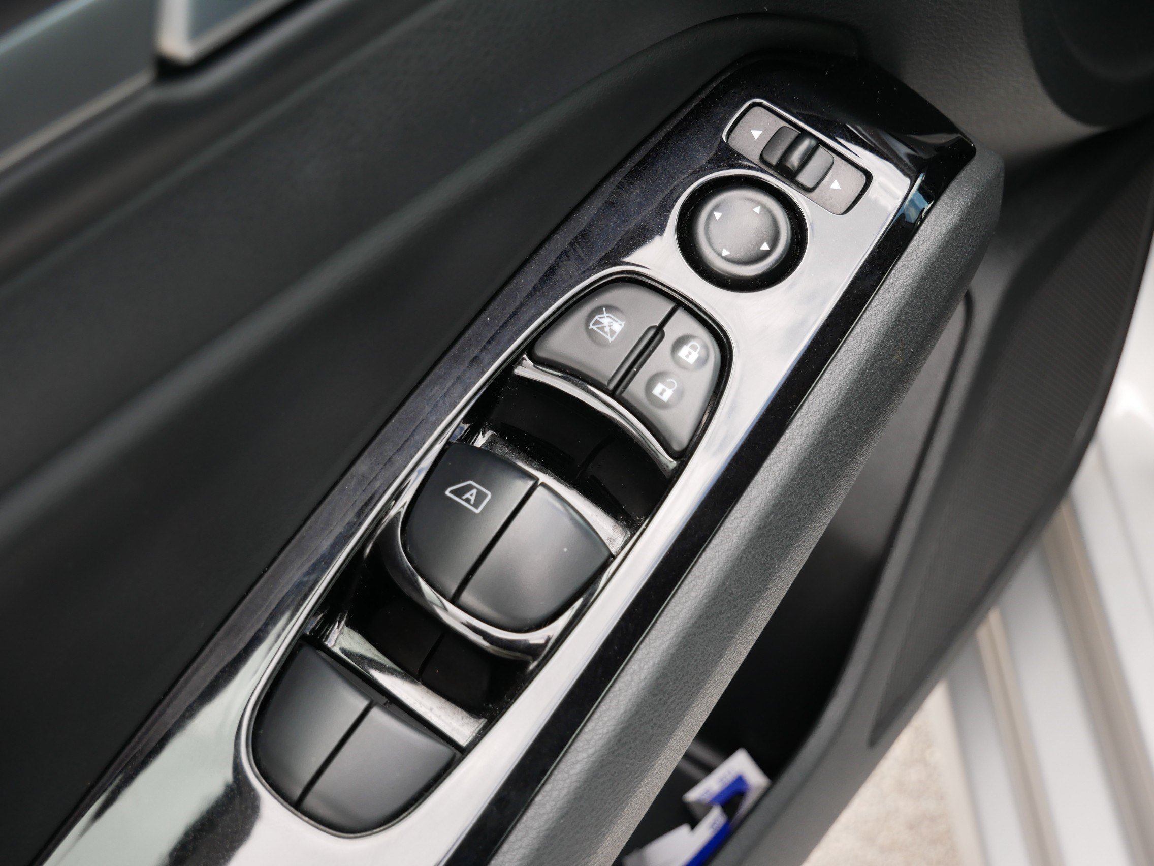 Used 2023 Nissan Altima 2.5 SV FWD image 19