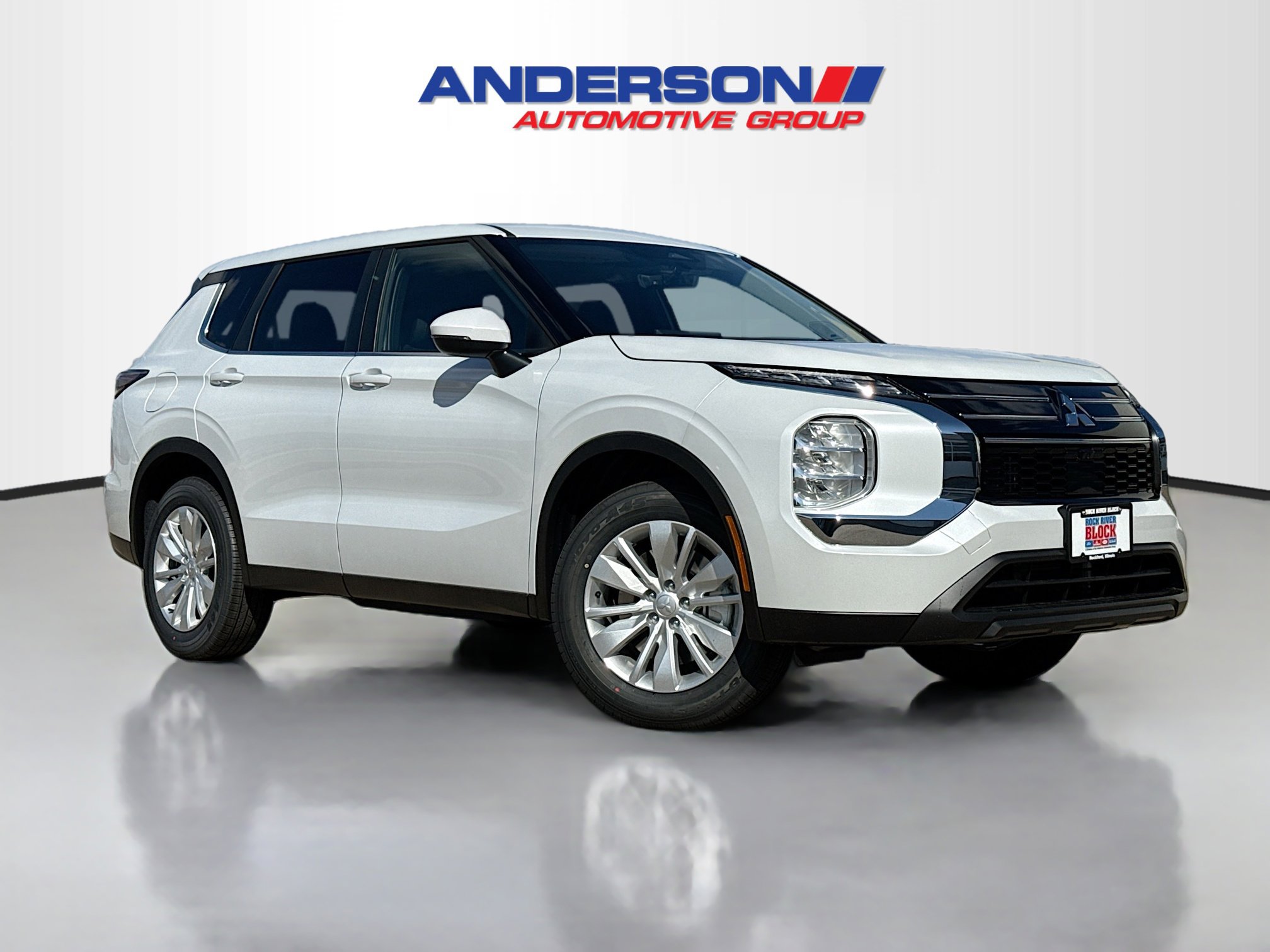 New 2026 Mitsubishi Outlander ES FWD image 1