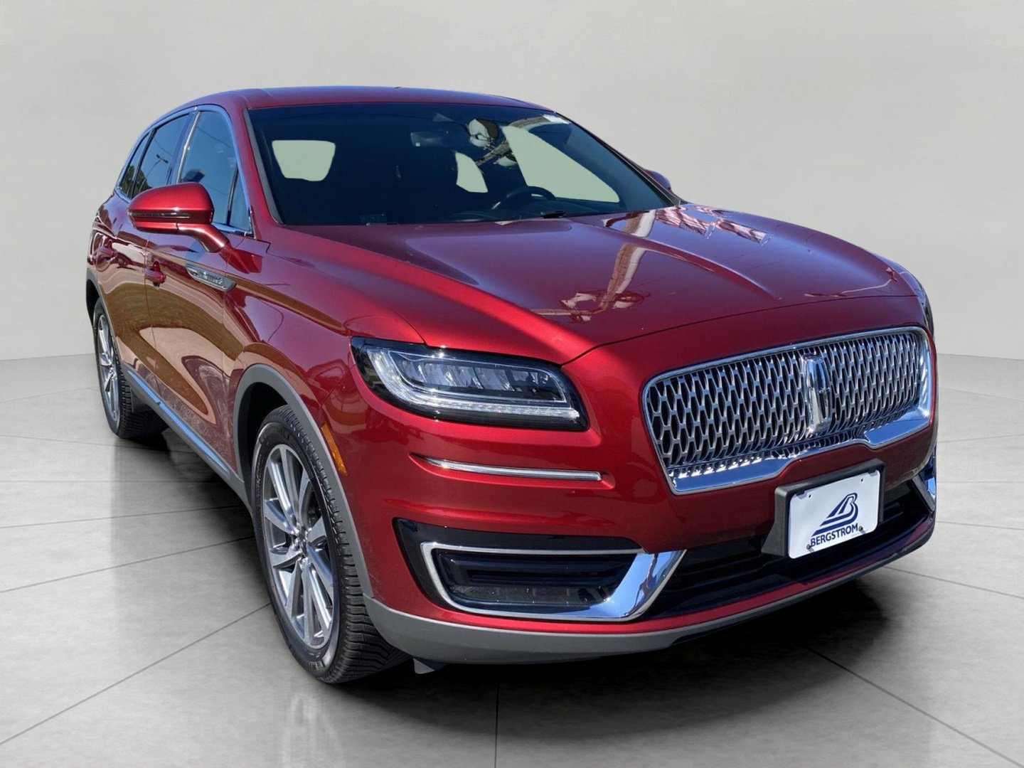 Used 2019 Lincoln Nautilus Select