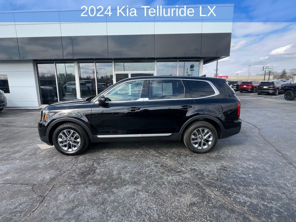 Used 2024 Kia Telluride LX image 2