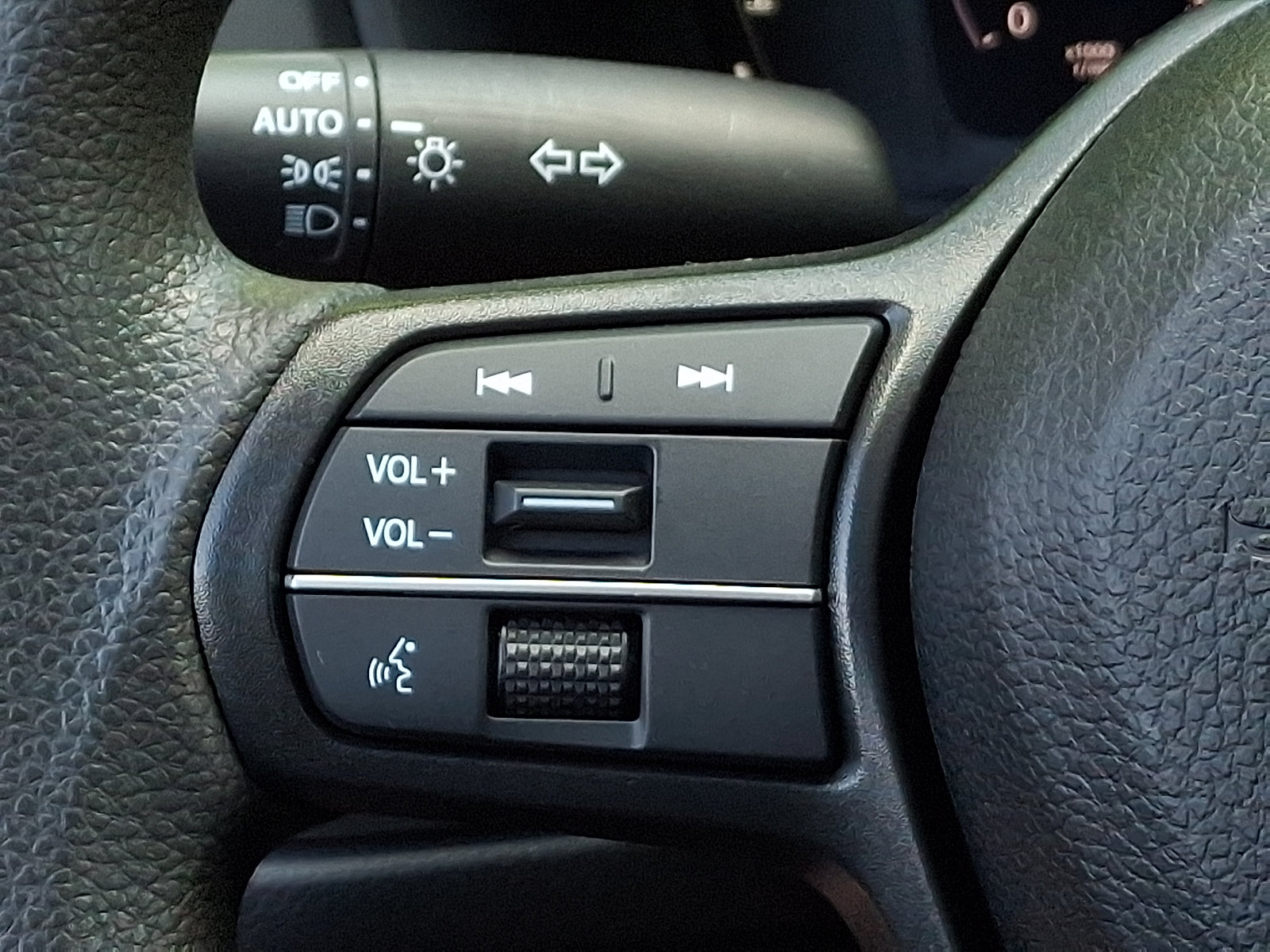Used 2023 Honda Accord EX image 22