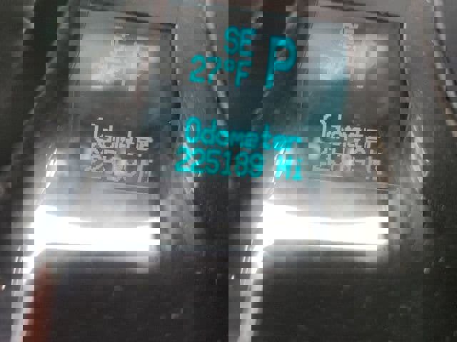 Used 2012 Chevrolet Captiva Sport LTZ AWD/4WD image 14