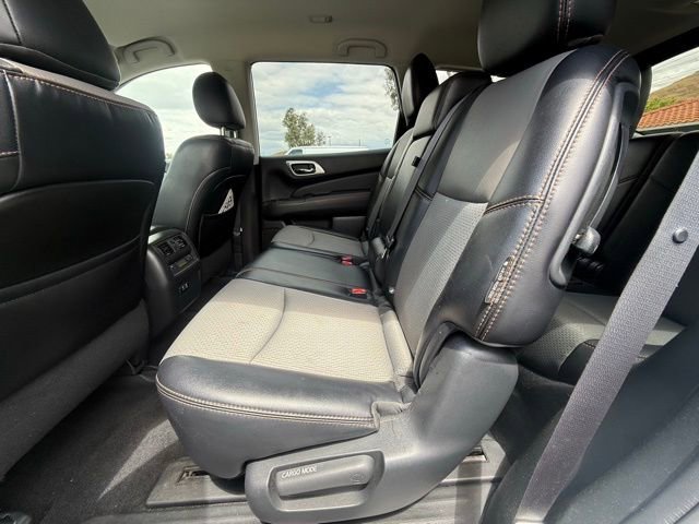 Used 2020 Nissan Pathfinder SV w/ Rock Creek Edition FWD image 12