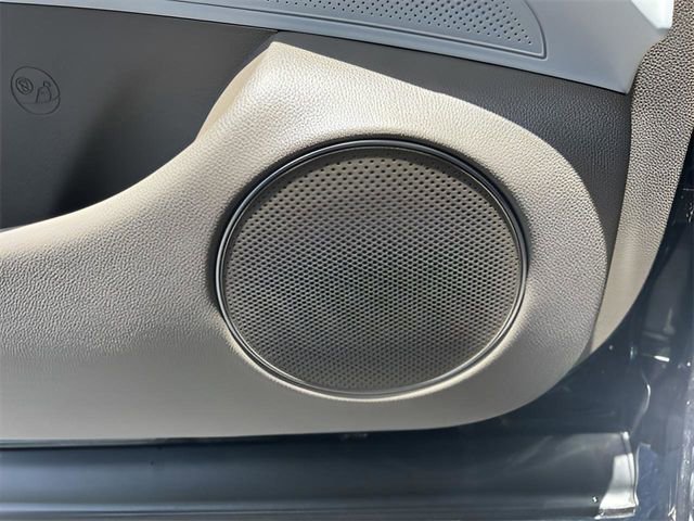 New 2026 Genesis GV70 2.5T Advanced image 22