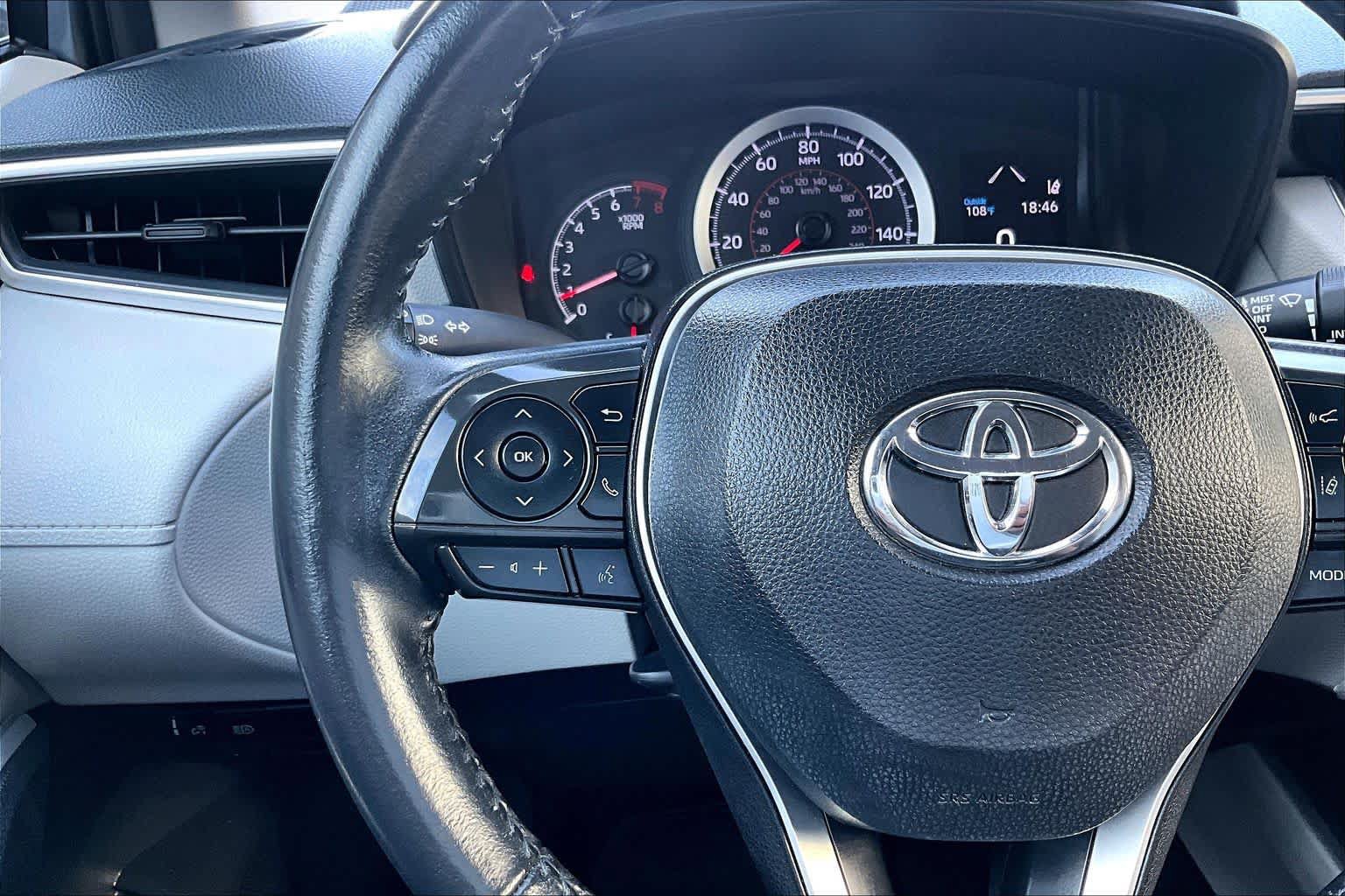 Used 2022 Toyota Corolla Cross LE FWD image 23