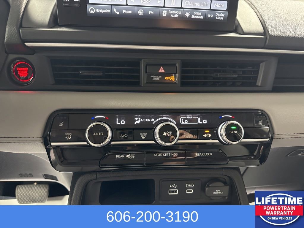 New 2025 Honda Pilot Touring image 25