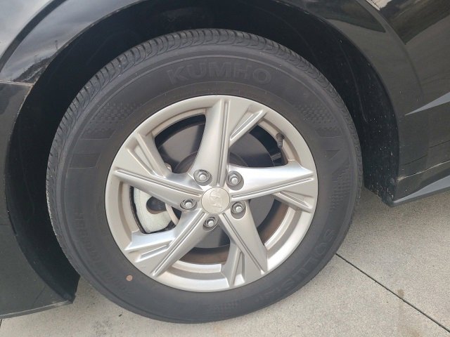 Used 2023 Hyundai Sonata SE image 12