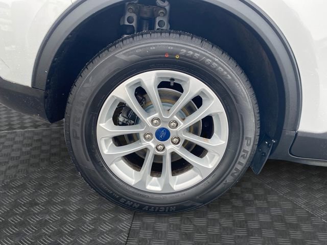 Used 2022 Ford Escape SE image 33