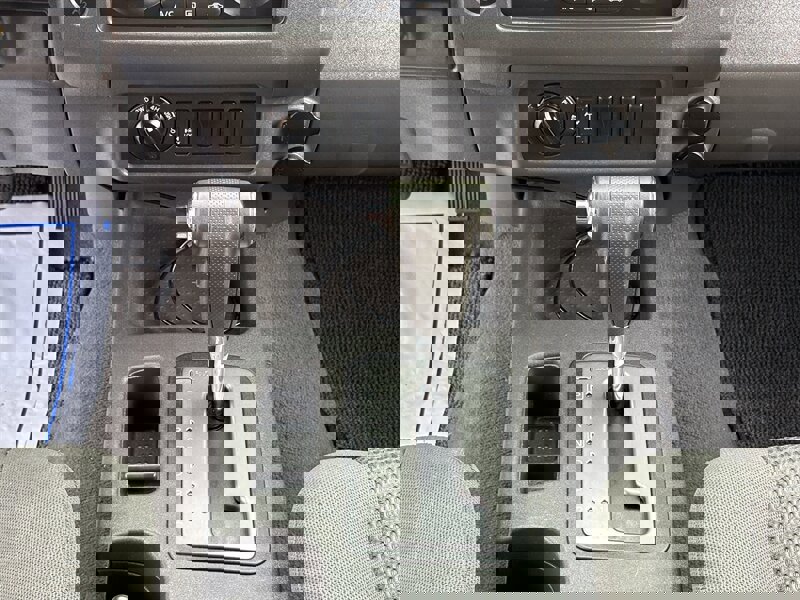 Used 2007 Nissan Frontier NISMO image 22