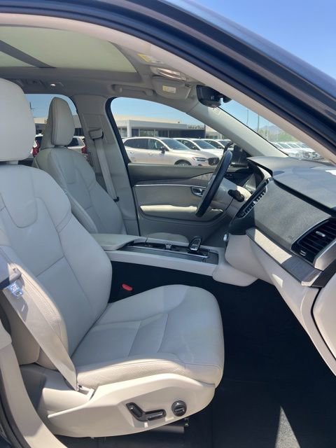 Used 2023 Volvo XC90 B5 Plus w/ Protection Package Premier AWD/4WD image 31