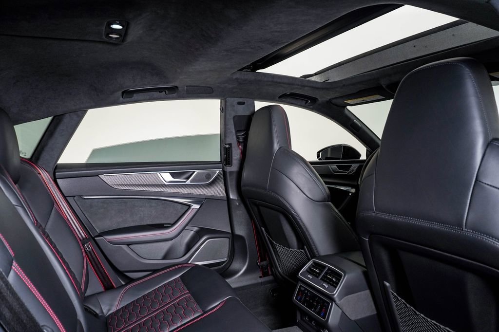 Used 2023 Audi RS 7 Sportback image 16