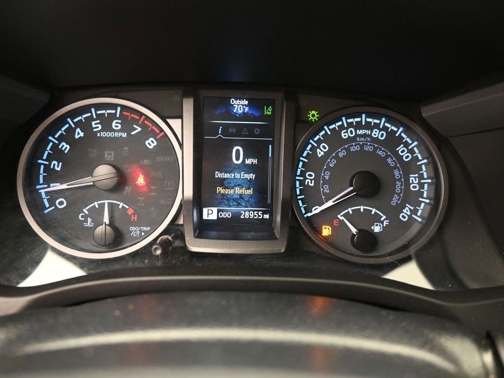 Used 2022 Toyota Tacoma TRD Off-Road w/ Technology Package image 19