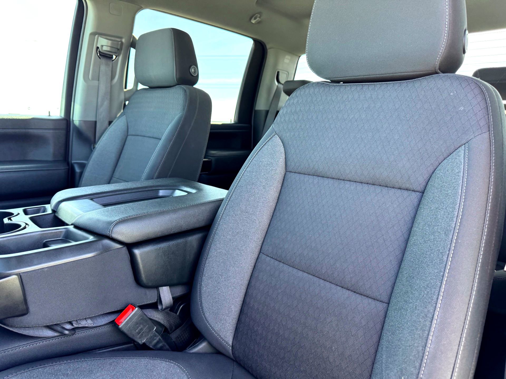 Used 2023 GMC Sierra 2500 SLE w/ SLE Convenience Package image 13