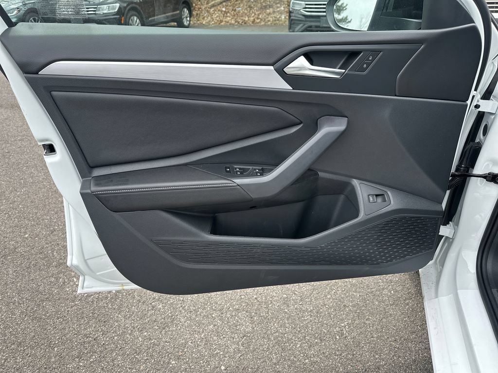 New 2026 Volkswagen Jetta Sport FWD image 5