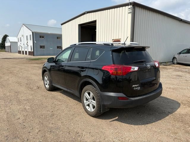 Used 2013 Toyota RAV4 XLE AWD/4WD image 7