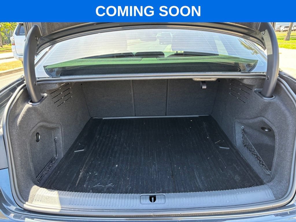 Used 2018 Audi A4 2.0T Ultra Premium w/ Convenience Package FWD image 13