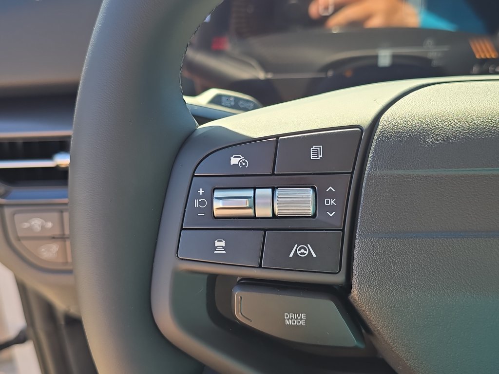 New 2027 Kia Sportage EX FWD image 32