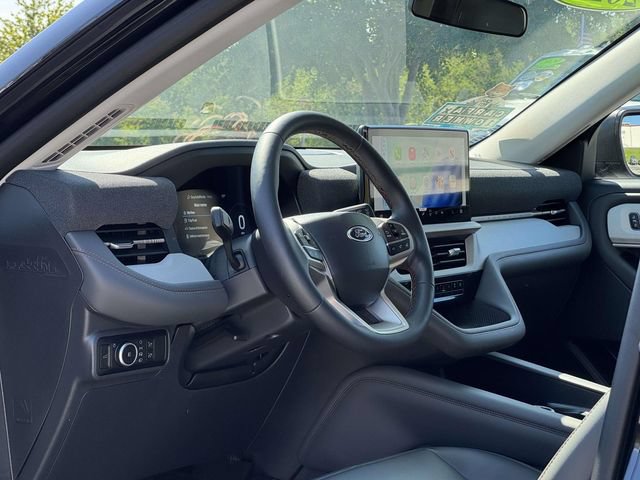 Used 2026 Ford Explorer Active w/ Active Comfort Package AWD/4WD image 29