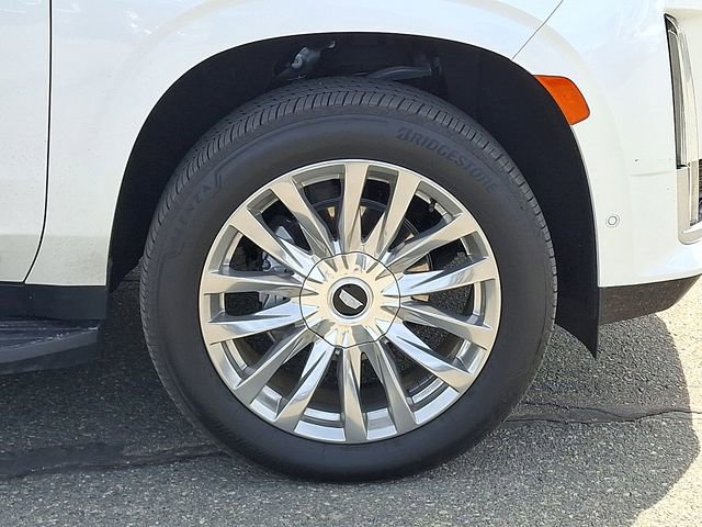 Certified 2023 Cadillac Escalade Premium Luxury image 29