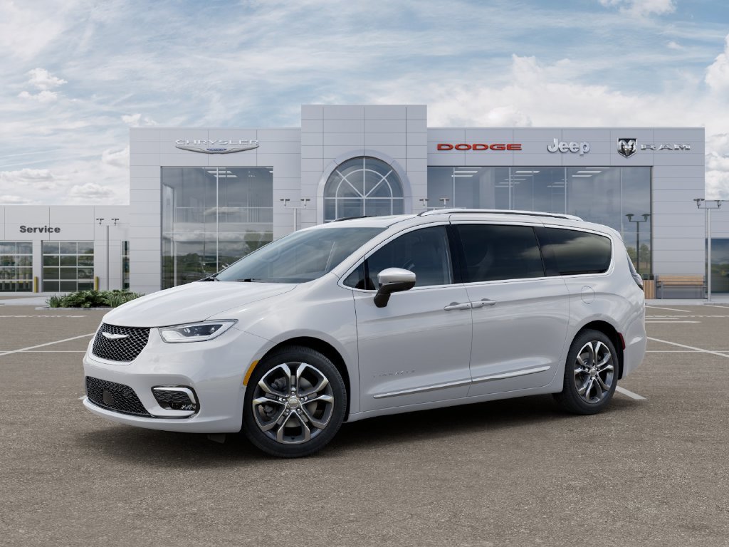 New 2026 Chrysler Pacifica Pinnacle AWD/4WD image 2