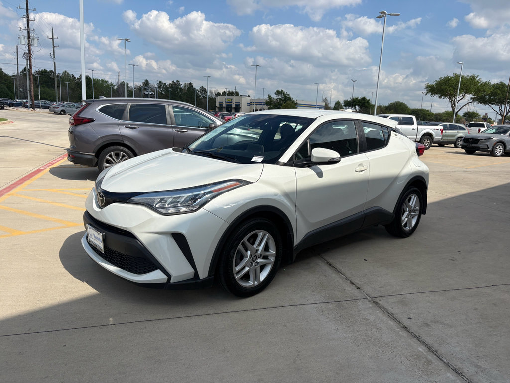 Used 2021 Toyota C-HR LE image 4