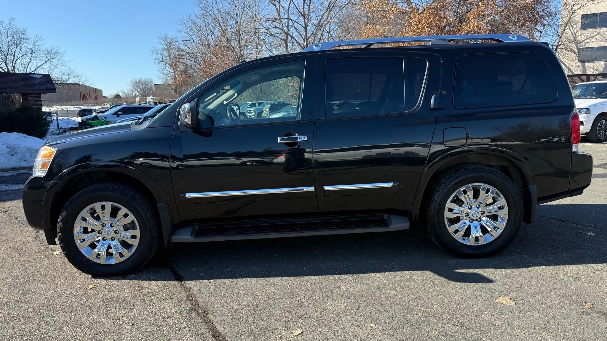 Used 2015 Nissan Armada Platinum w/ 2nd Row Captain Seat Package image 5