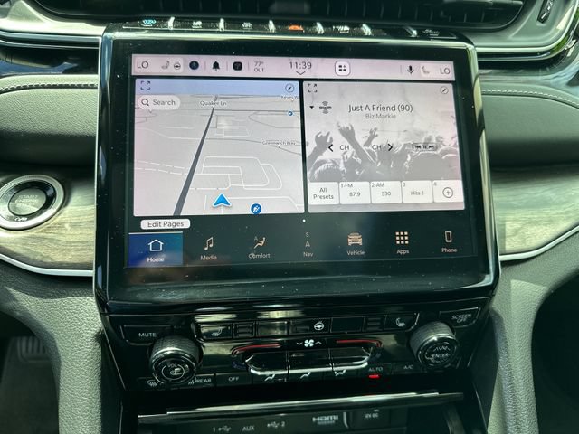 Used 2023 Jeep Grand Cherokee 4WD 4xe image 24