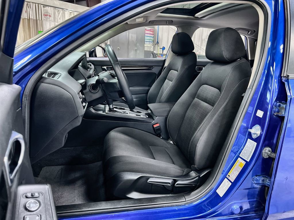 Used 2024 Honda Civic EX image 12