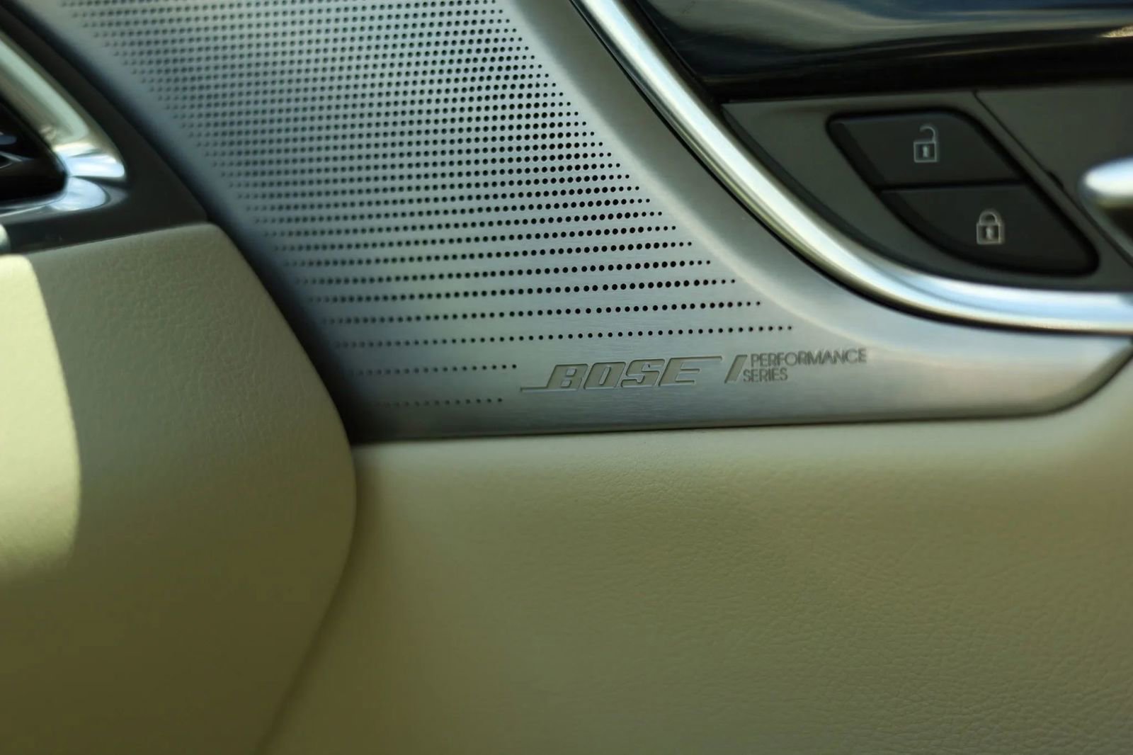 Used 2020 Cadillac XT6 Premium Luxury image 25