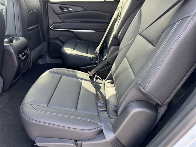New 2026 Chevrolet Traverse LT w/ Midnight/Sport Edition image 9