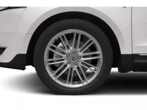 Used 2019 Lincoln MKT AWD image 14