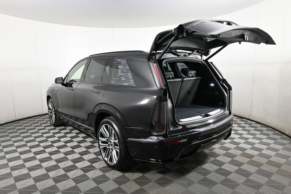 New 2026 Cadillac Vistiq Platinum image 33