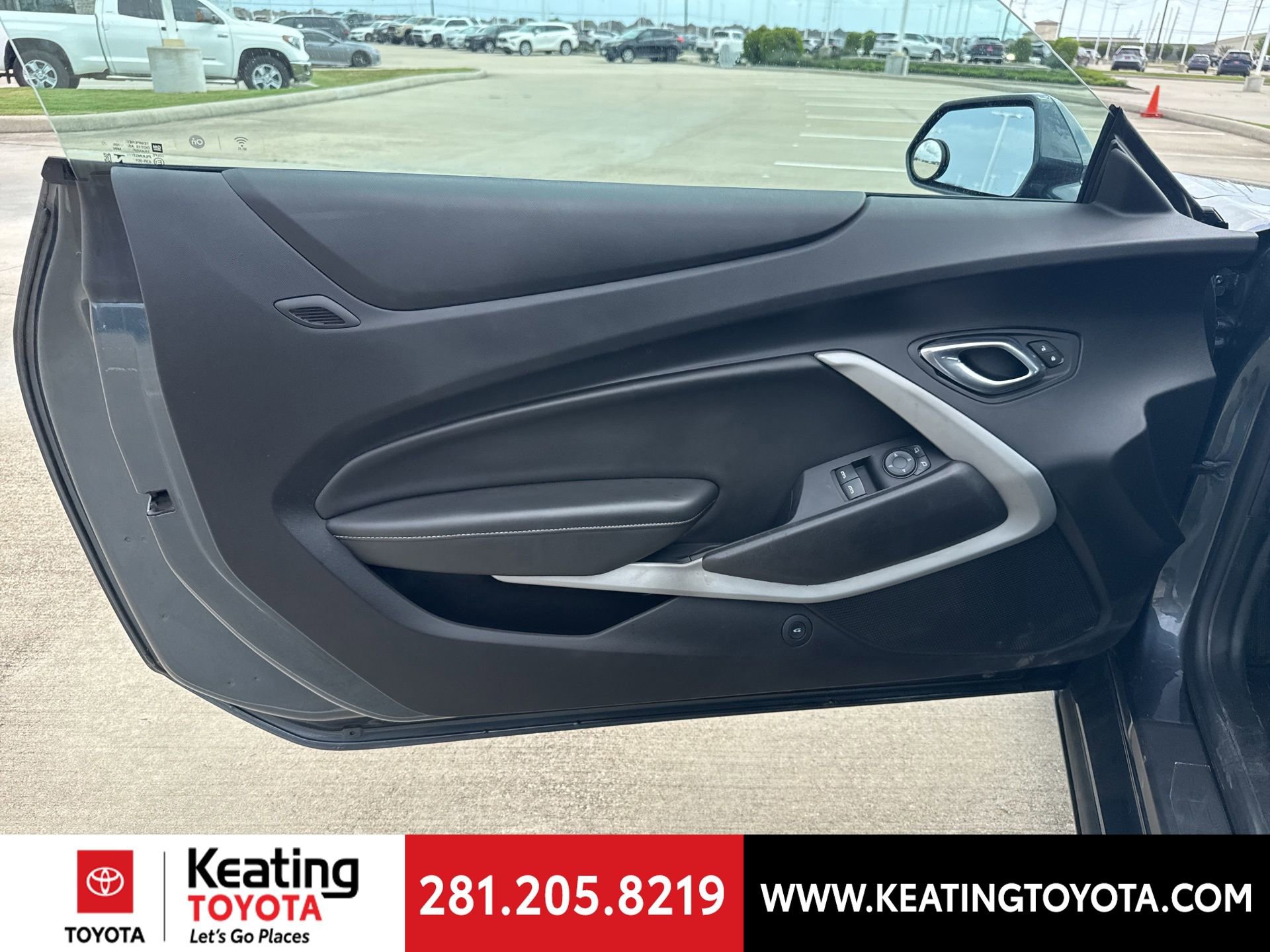 Used 2019 Chevrolet Camaro LT image 10