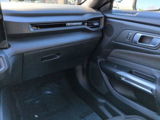 Certified 2024 Ford Mustang Coupe image 15