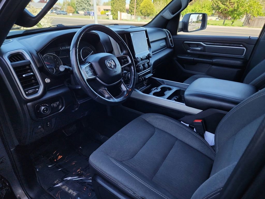 Used 2019 RAM 1500 Big Horn AWD/4WD image 9