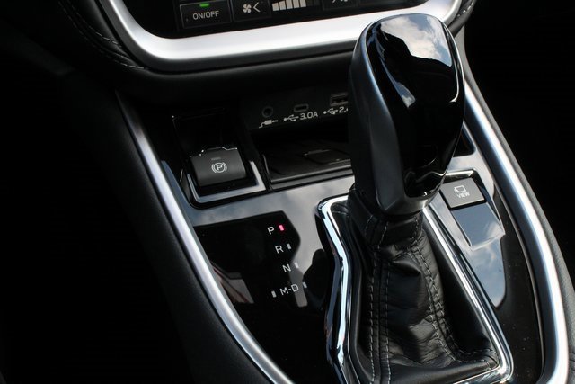 New 2025 Subaru Outback Touring XT image 16