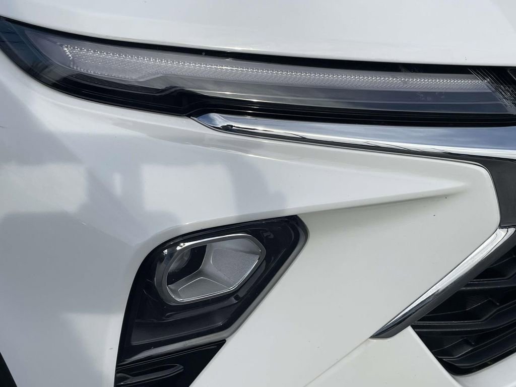 Used 2025 Chevrolet TrailBlazer LT image 9