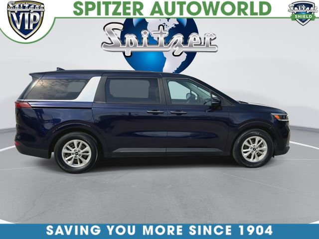 Used 2023 Kia Carnival LX FWD image 10