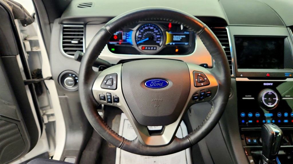 Used 2018 Ford Taurus SHO w/ Driver Assist Package AWD/4WD image 14