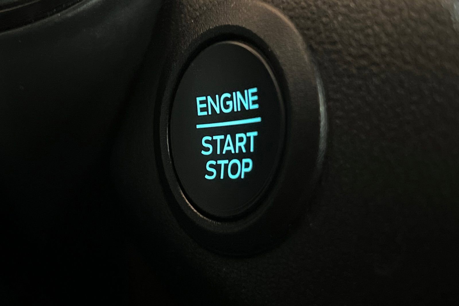 Used 2024 Ford Escape ST-Line image 22