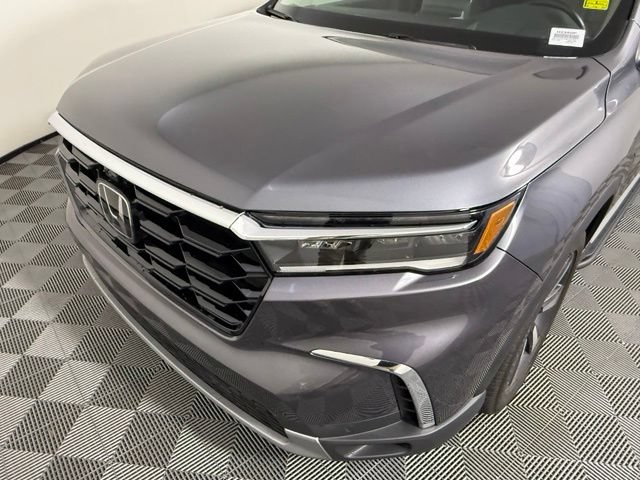 Used 2025 Honda Pilot Elite image 10
