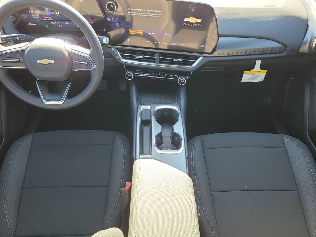 New 2026 Chevrolet Equinox EV LT image 19