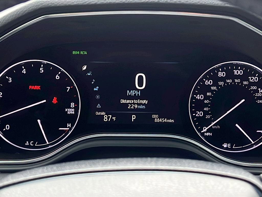 Used 2019 Toyota Avalon Touring FWD image 21